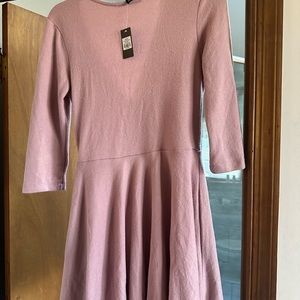 Pink women’s short dress size medium NWT long sleeves